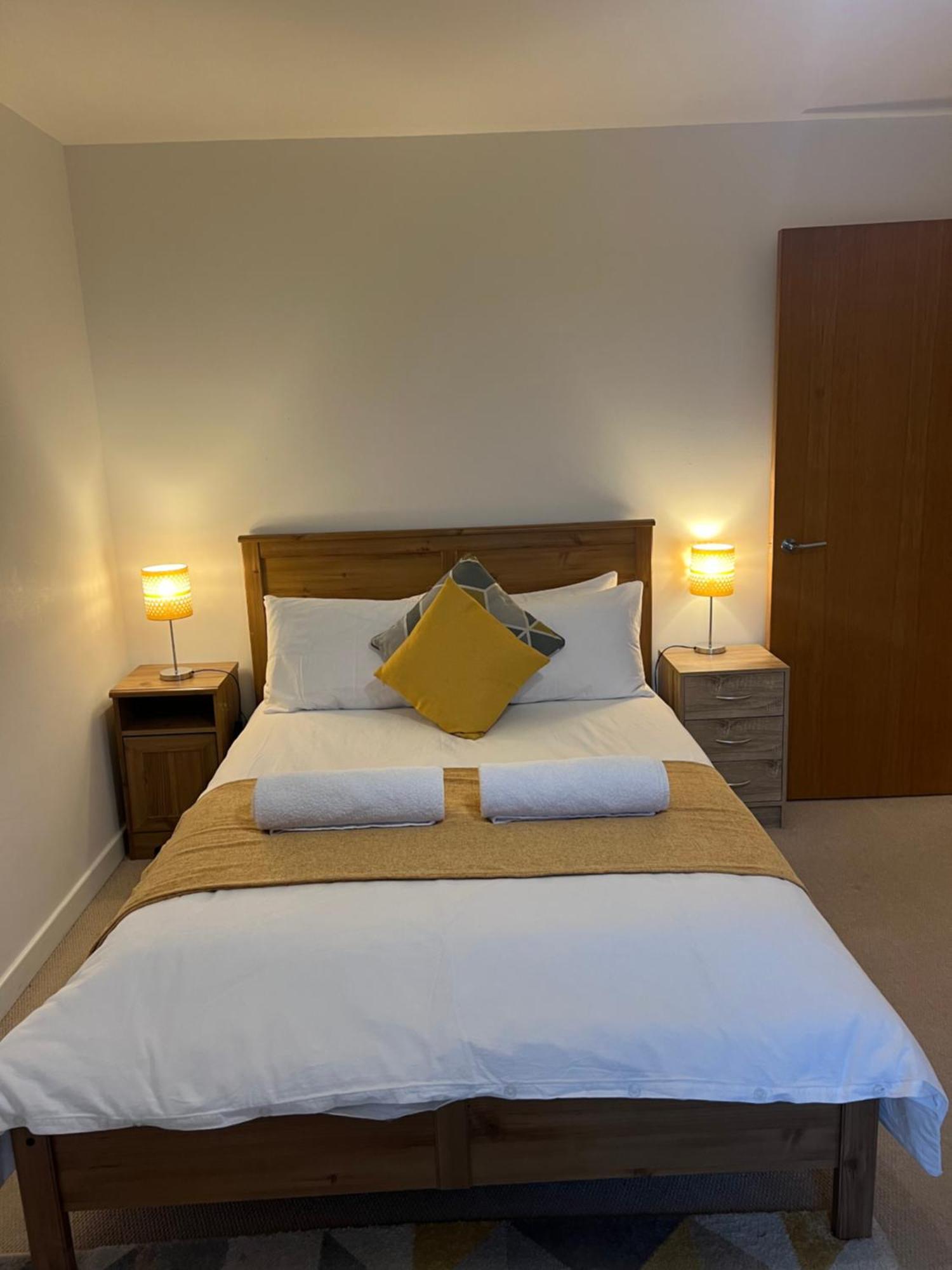 16 Vincent House Apartment Дарлингтън Екстериор снимка